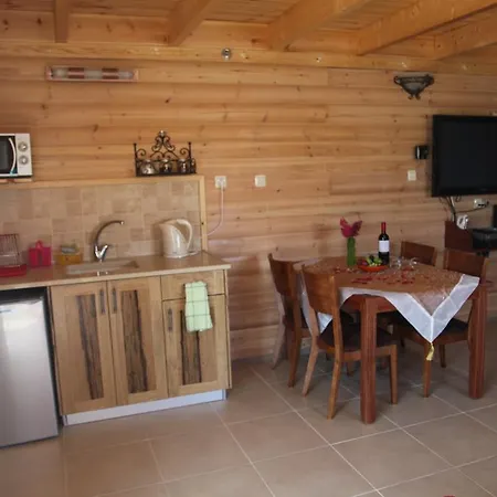 Be-Taam Ahava Suites Bruchim Qela' Alon Room photo
