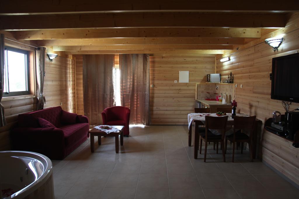 Lodge Be-taam Ahava
